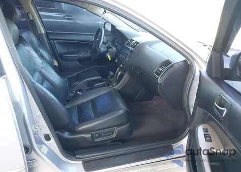 2004 Honda Accord 3.0 Ex z USA, uszkodzony, nr VIN 1HGCM66564A084706